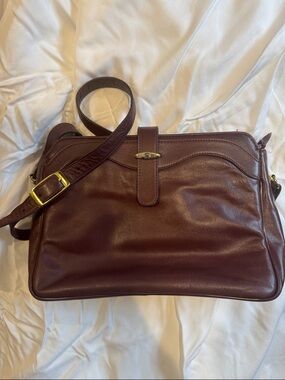 Vintage Etienne Aigner Leather Crossbody Bag - Classic Adjustable Strap